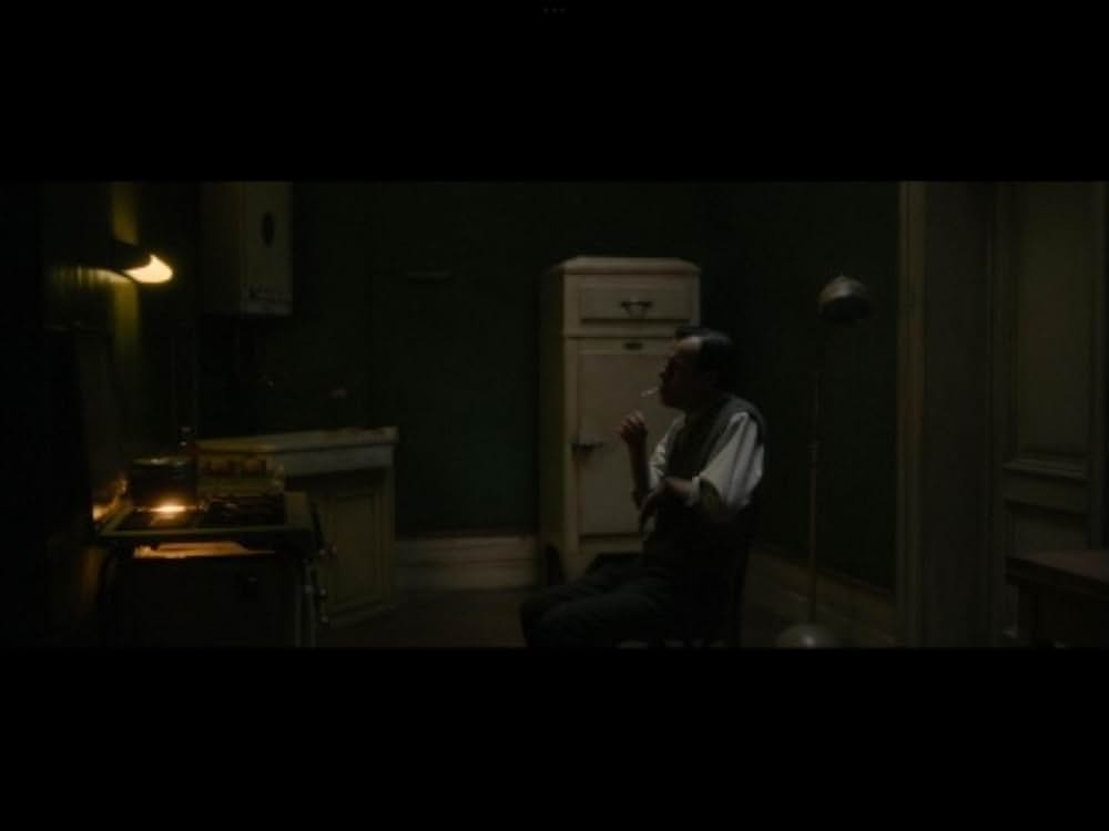 イヤーウィグ/氷の⻭を持つ少女の画像