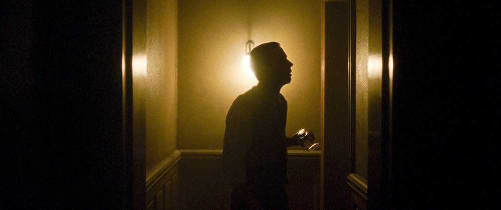 イヤーウィグ/氷の⻭を持つ少女の画像