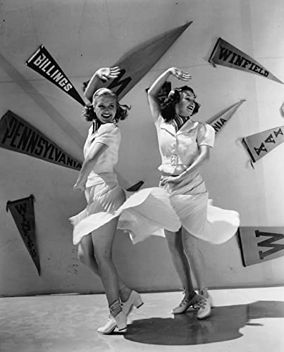 「大学祭り」プリシラ・レイン & ローズメリー・レーンの画像