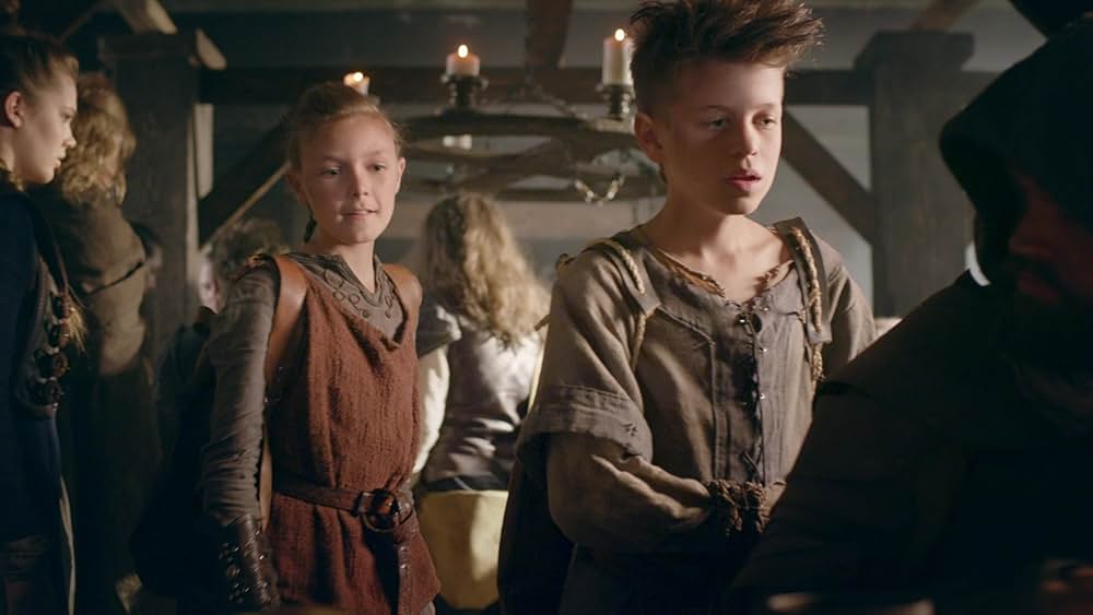 クリスマスを取り戻せ！ リトル・ドラゴンとサンタの魔法の石の画像