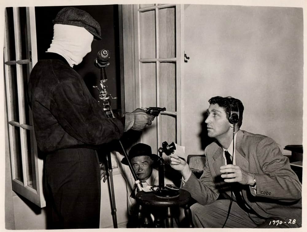 六つの橋を渡る男の画像