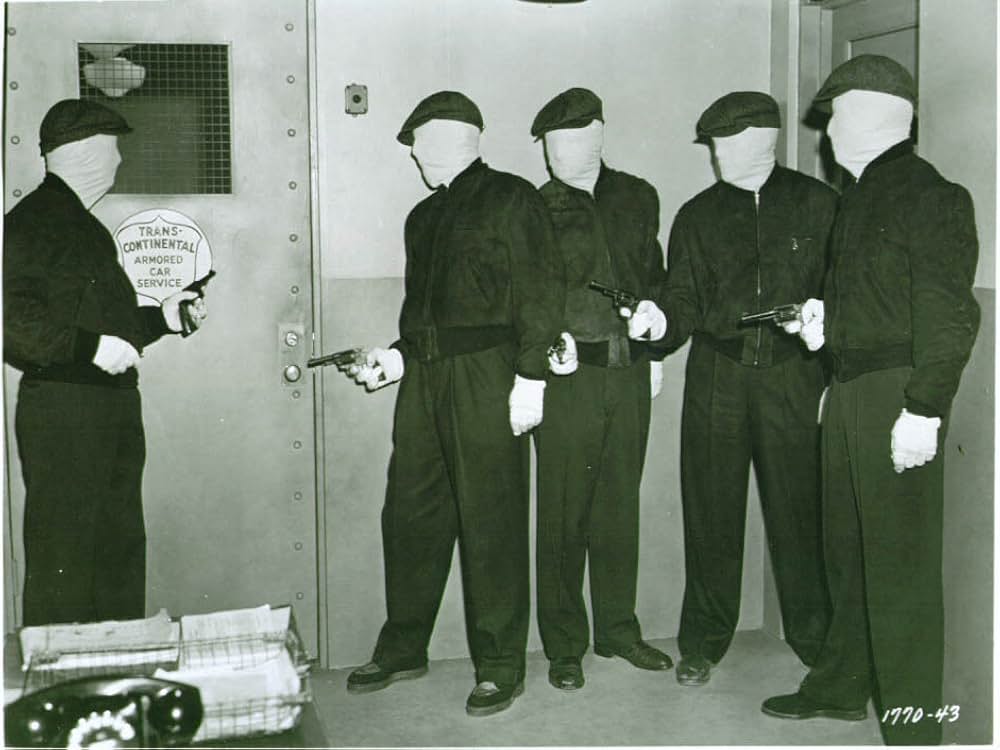 六つの橋を渡る男の画像