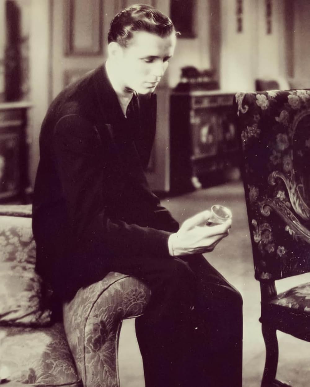 暗黒街に踊るの画像