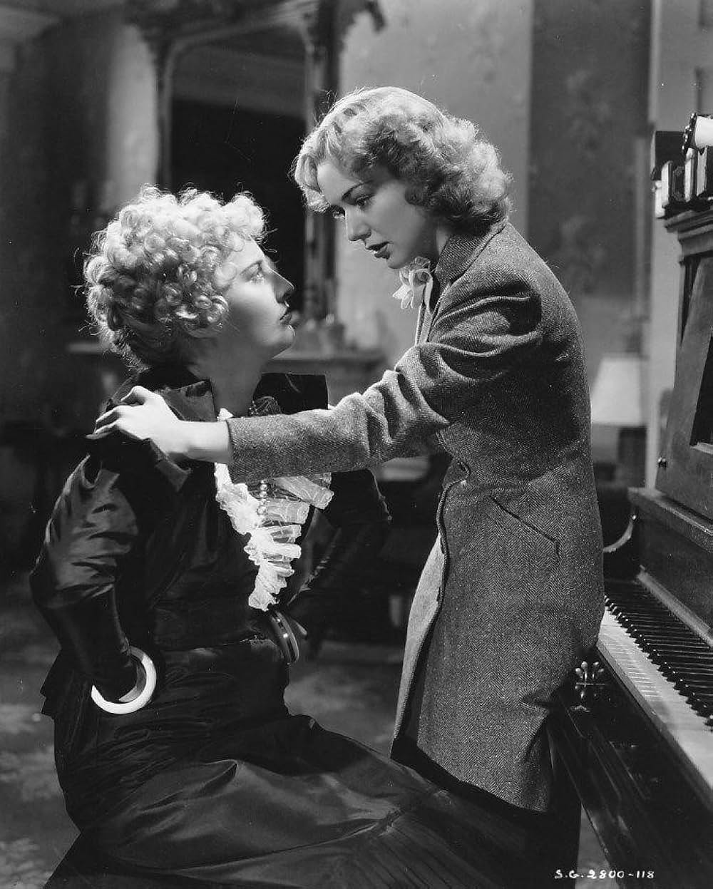 ステラ・ダラスの画像