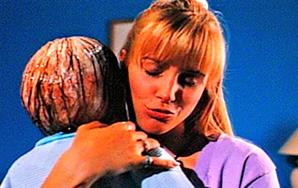 オーメン1999の画像