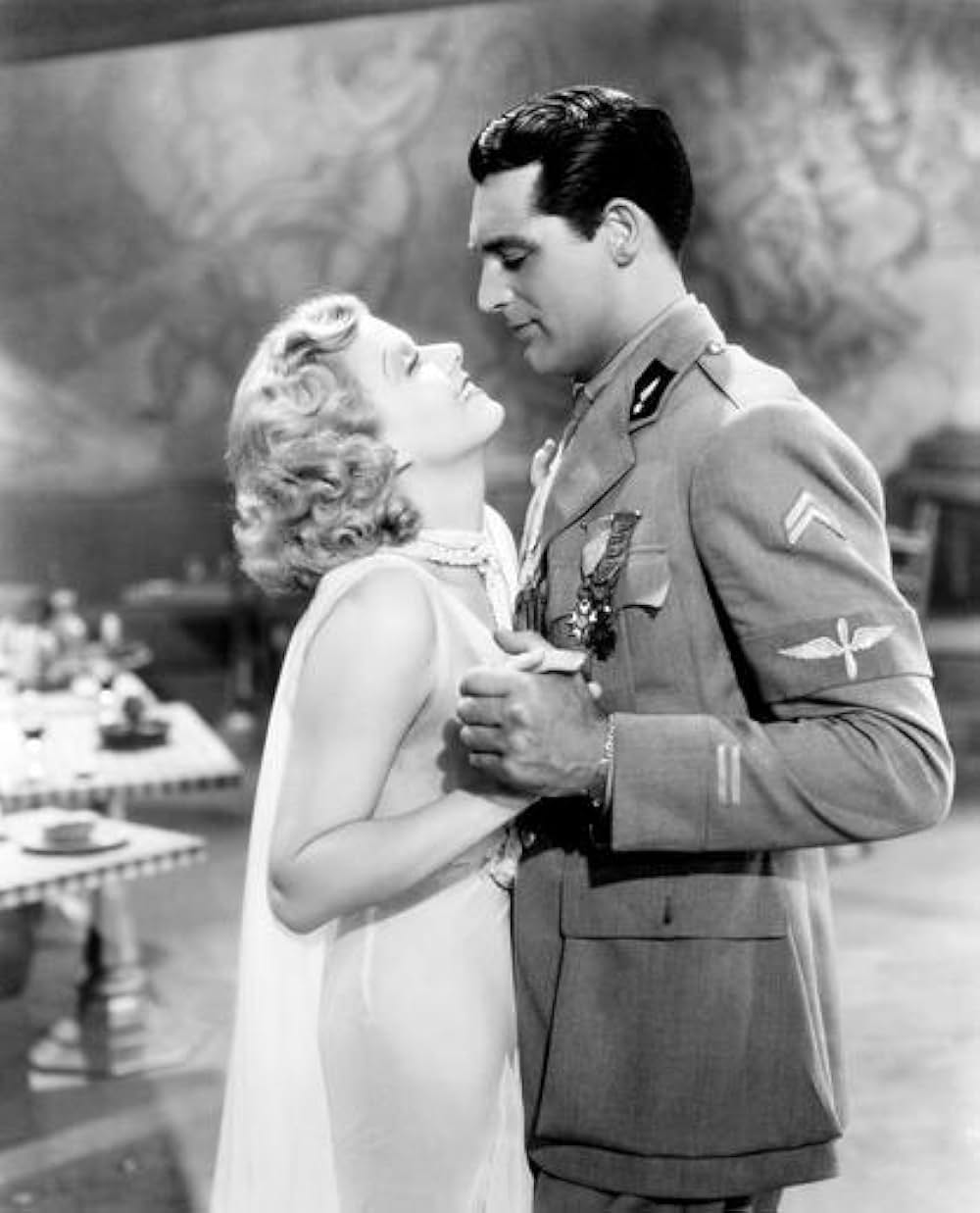 暁の爆撃隊の画像