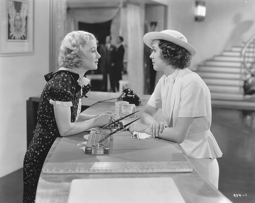 踊るアメリカ艦隊の画像