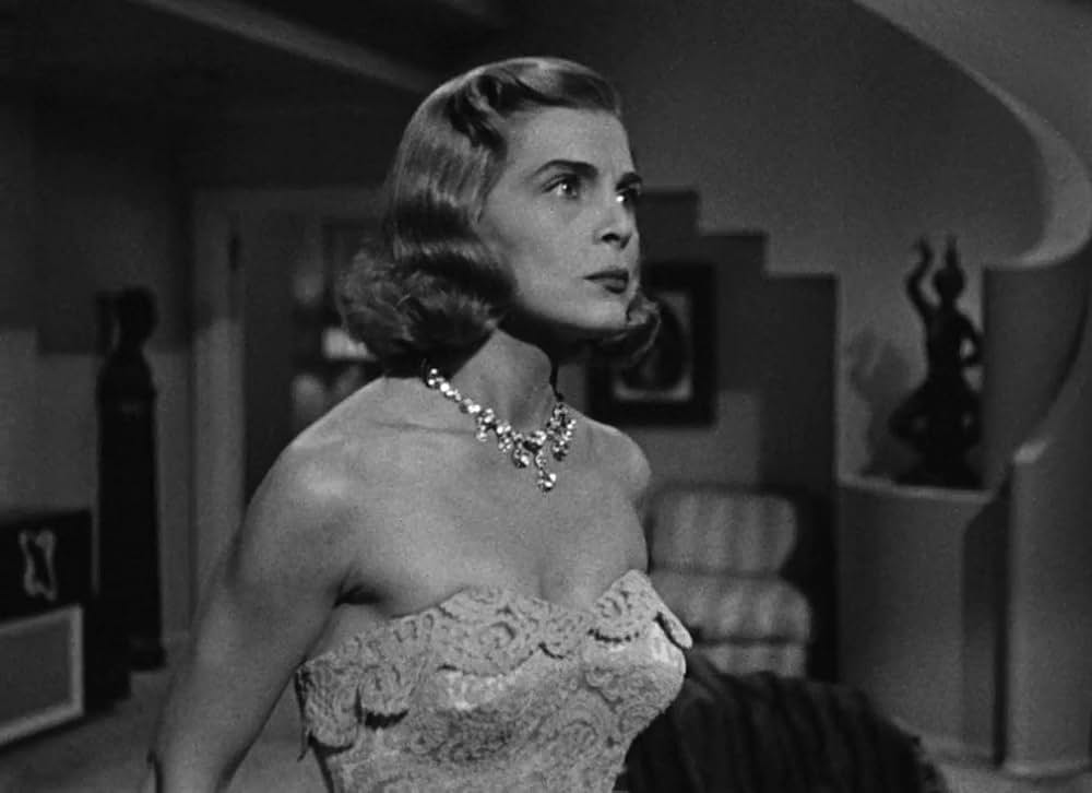 遅すぎた涙の画像