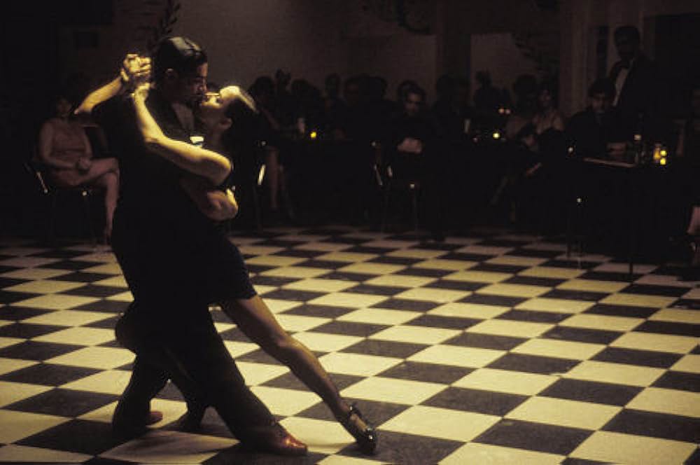 愛と暗殺のタンゴの画像