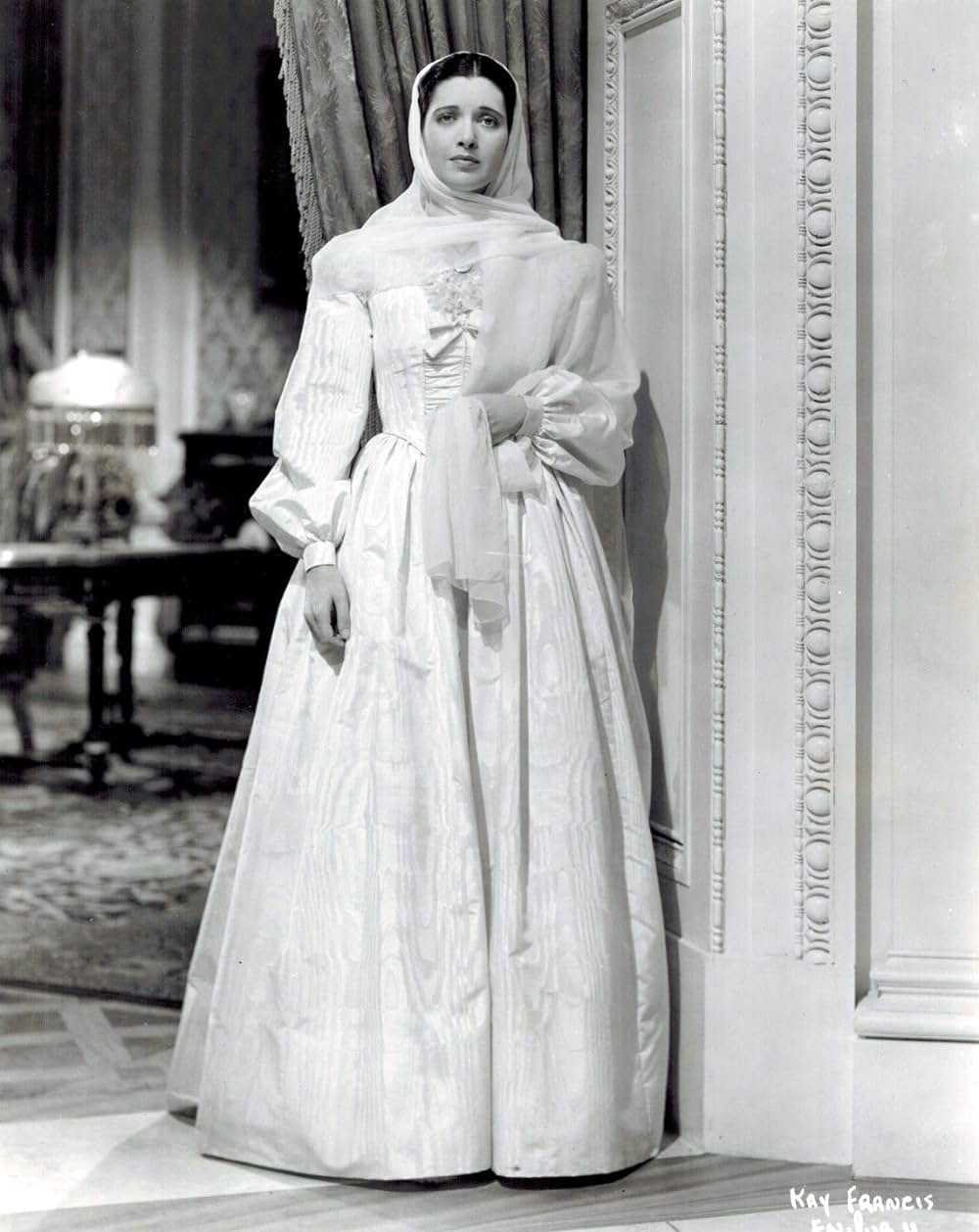 白衣の天使の画像