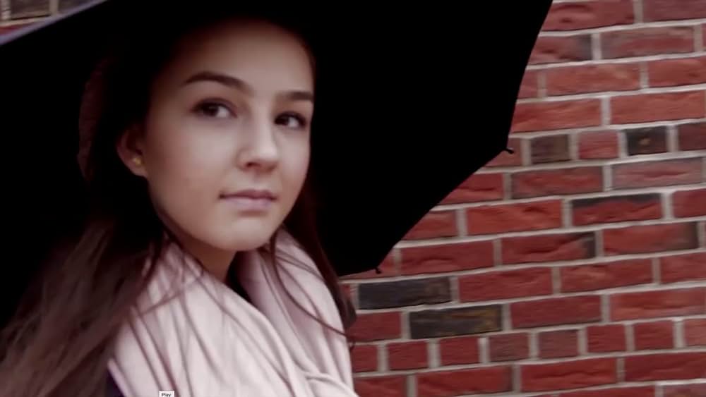 ガール・ライク・ハーの画像