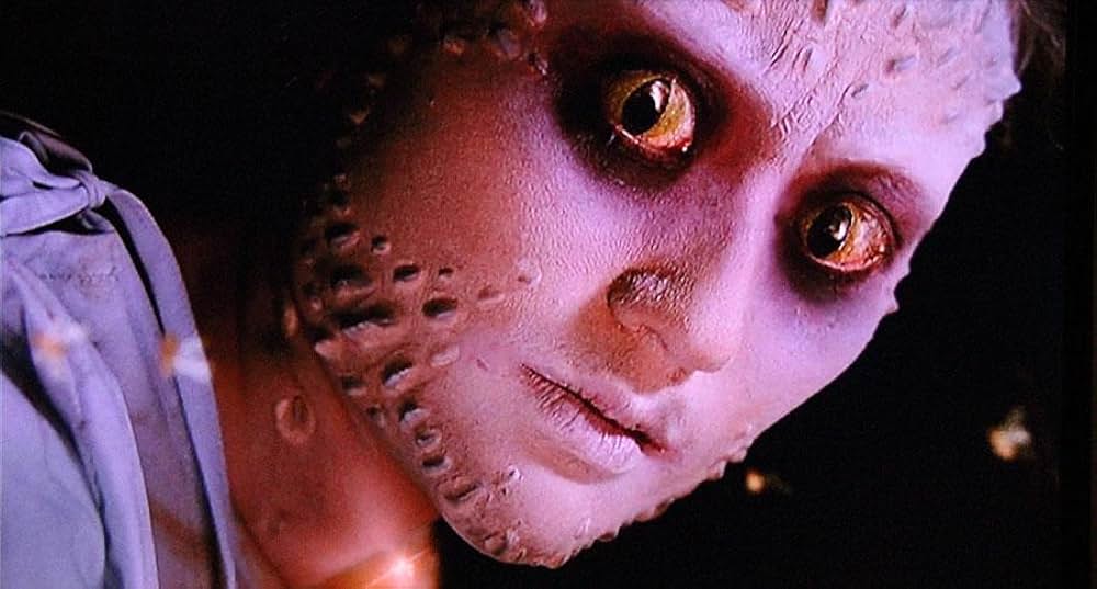 トカゲ女の写真