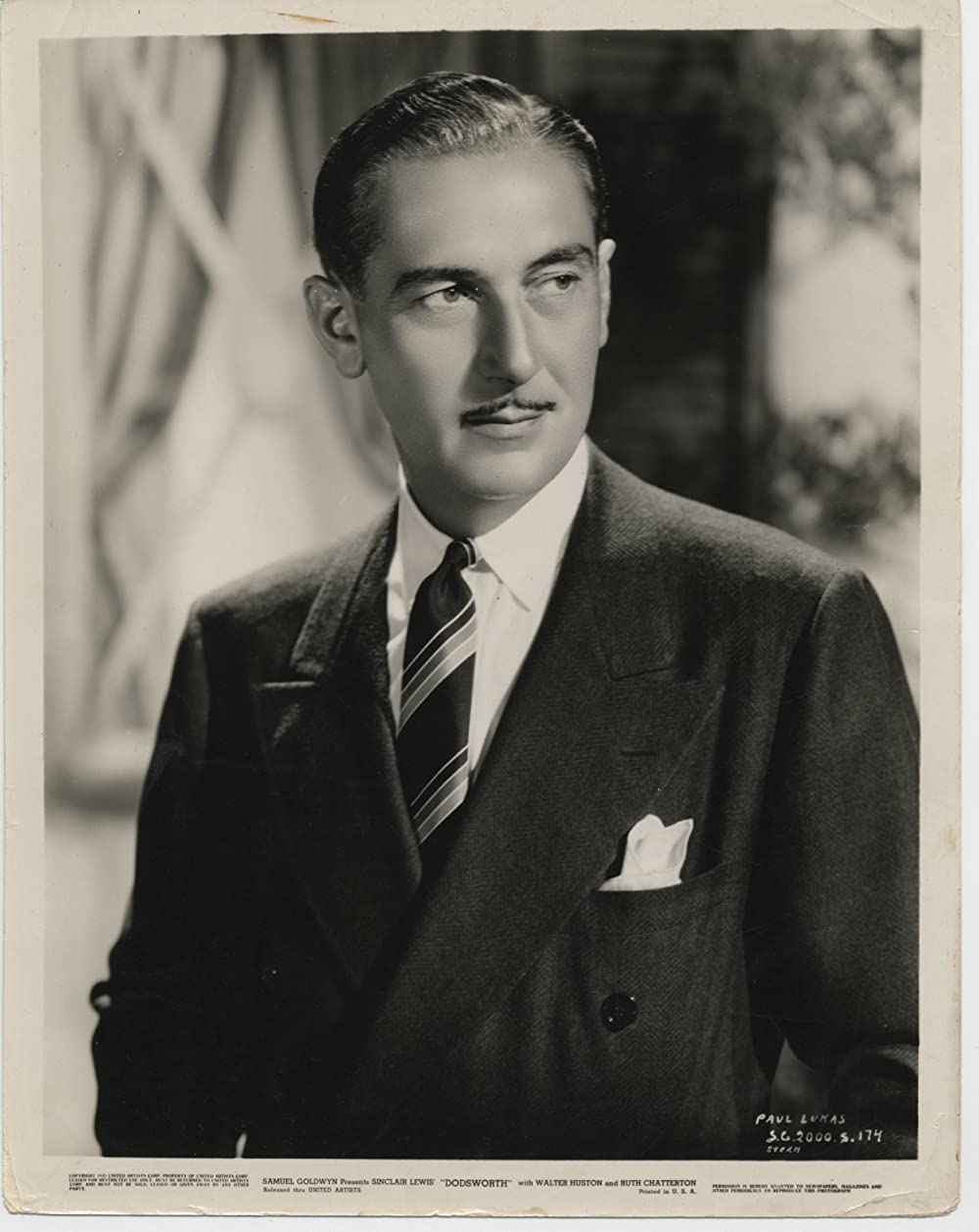 「孔雀夫人」ポール・ルーカスの画像