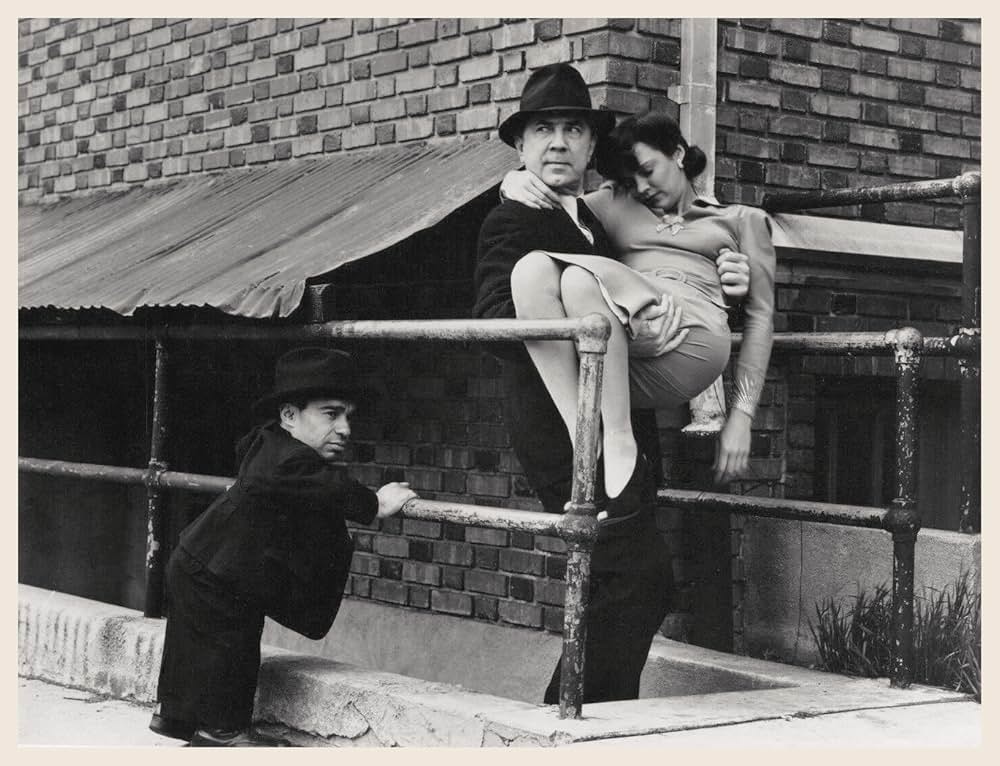 消える死体の画像