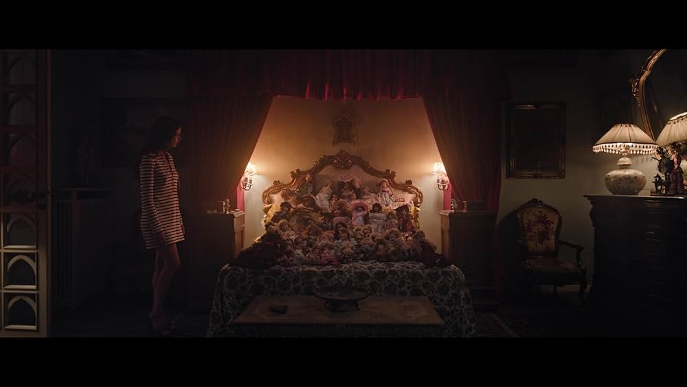 パルテノペ ナポリの宝石の画像