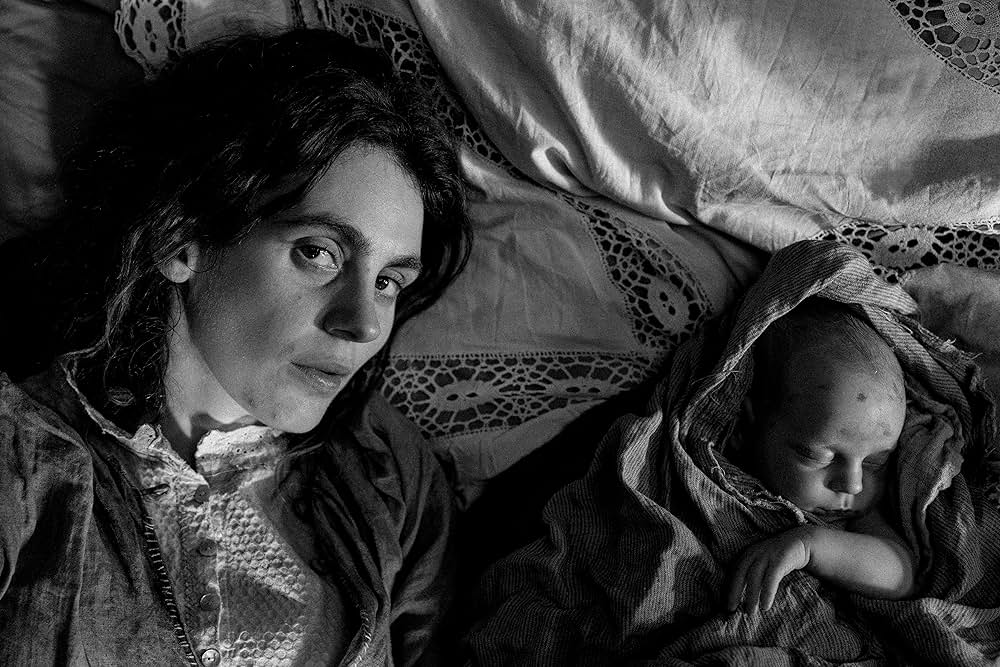 ガール・ウィズ・ニードルの画像