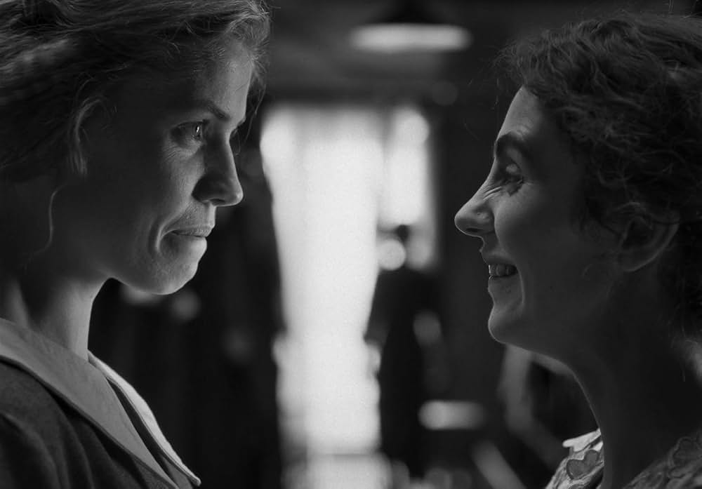 ガール・ウィズ・ニードルの画像