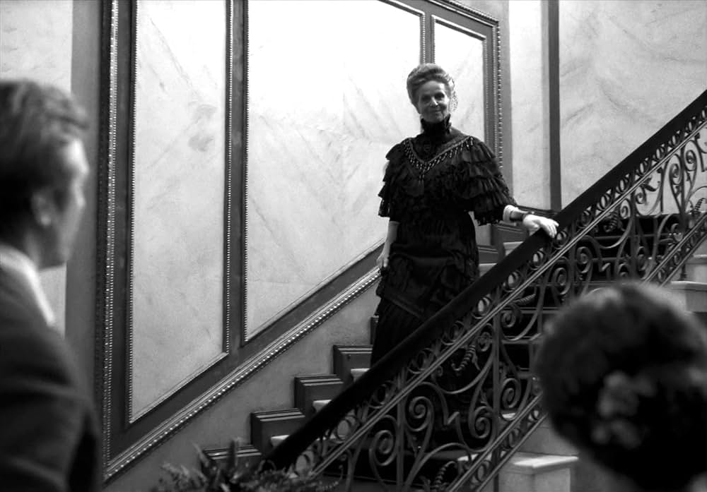 ガール・ウィズ・ニードルの画像