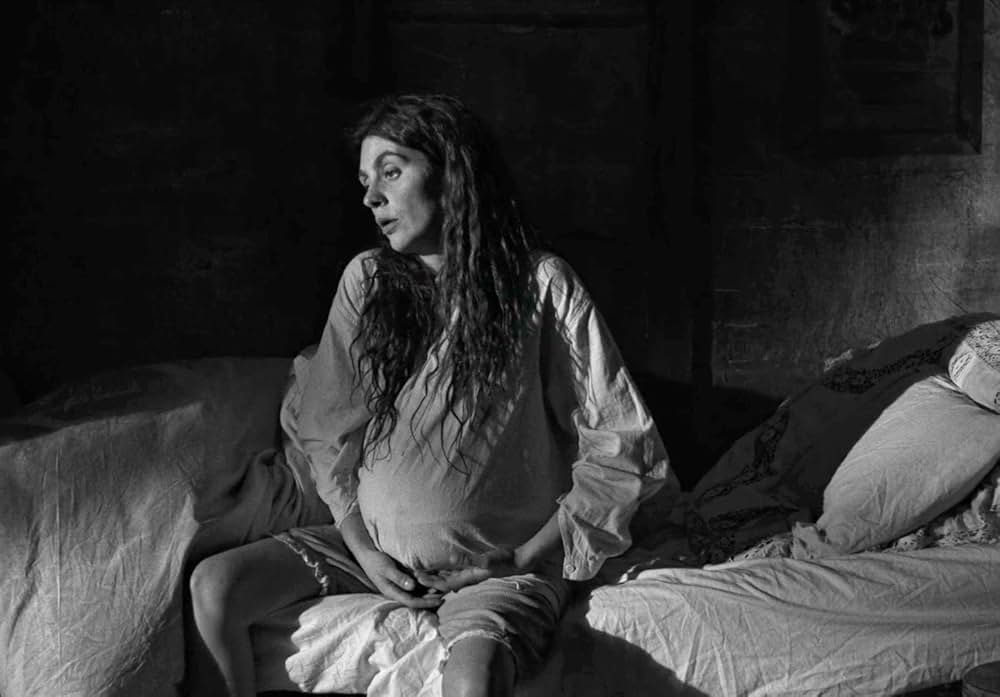 ガール・ウィズ・ニードルの画像