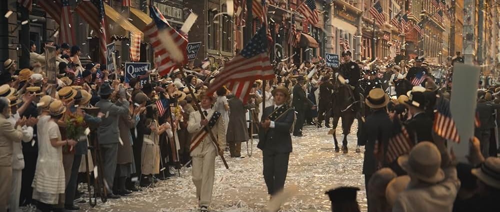 ヤング・ウーマン・アンド・シーの画像