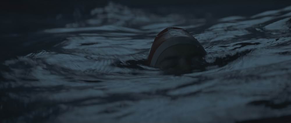 ヤング・ウーマン・アンド・シーの画像