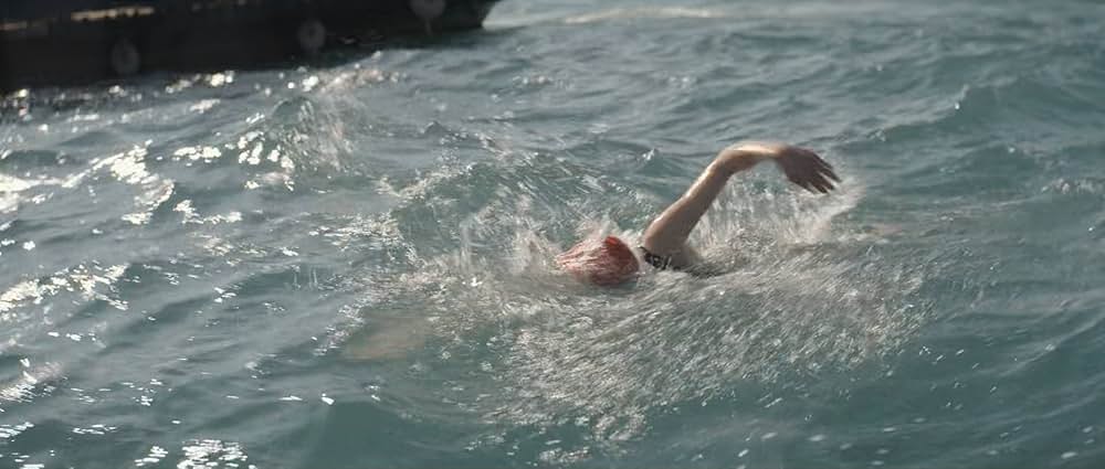 ヤング・ウーマン・アンド・シーの画像