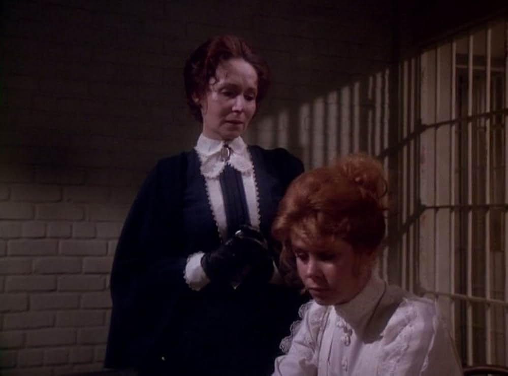 リジー・ボーデン 奥様は殺人鬼の画像