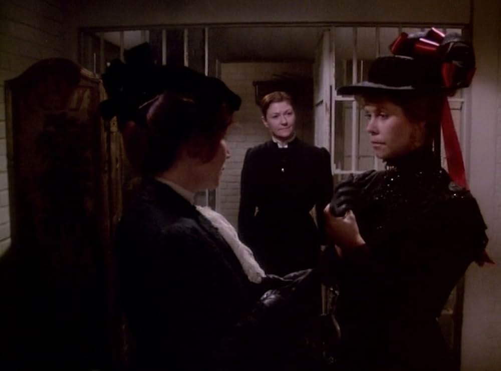 リジー・ボーデン 奥様は殺人鬼の画像