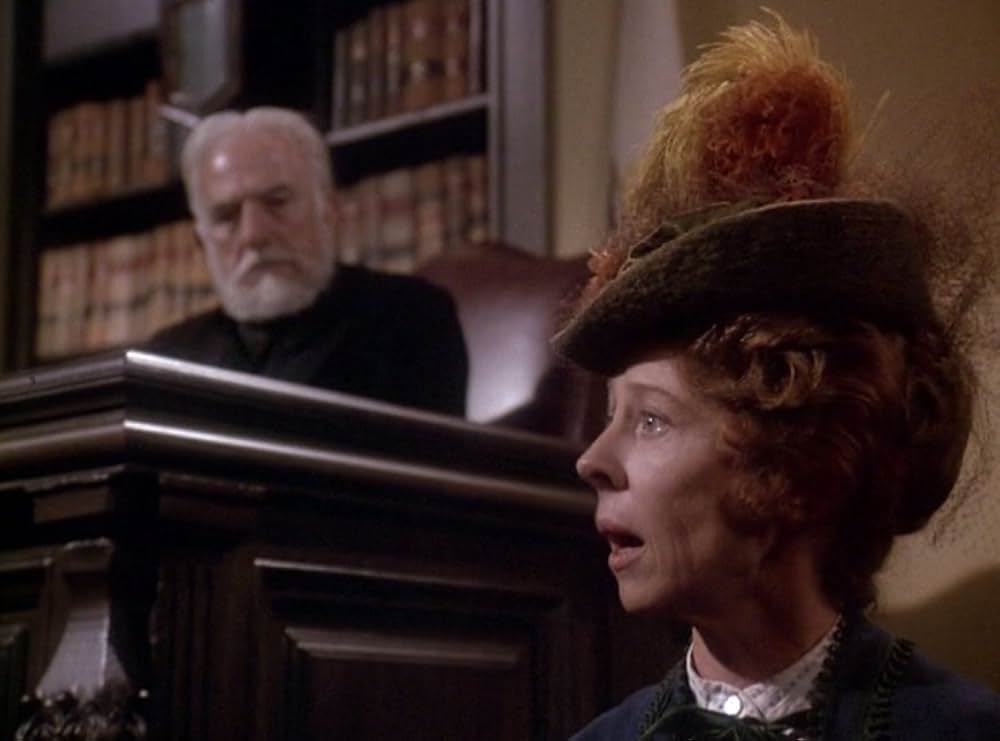 リジー・ボーデン 奥様は殺人鬼の画像