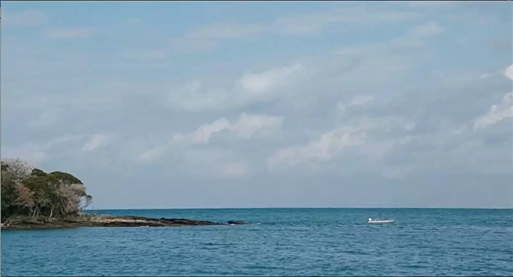 ふしぎな岬の物語の画像