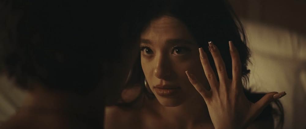 ANORA アノーラの画像