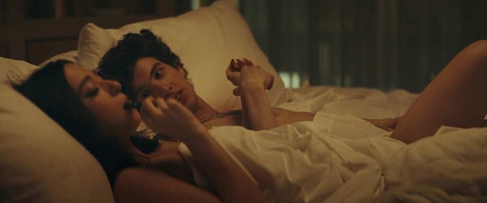 ANORA アノーラの画像