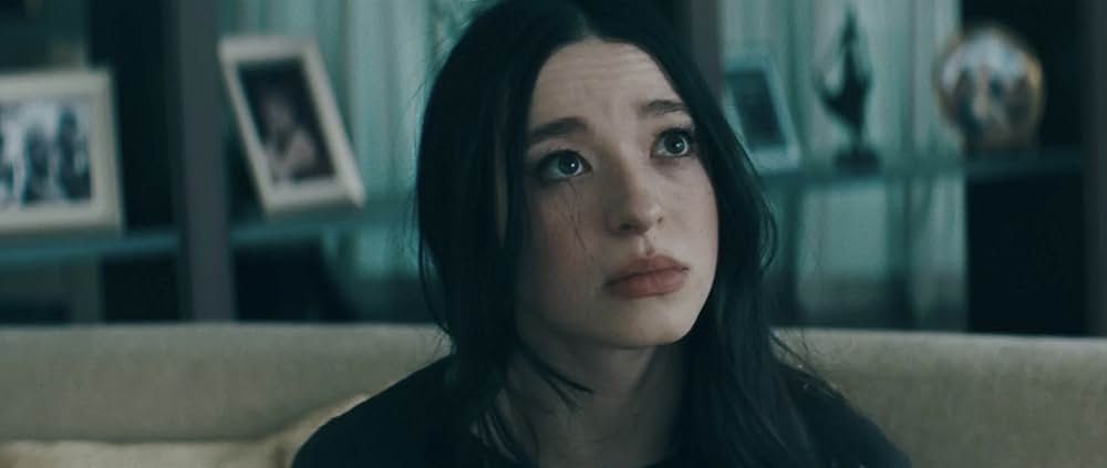 ANORA アノーラの画像