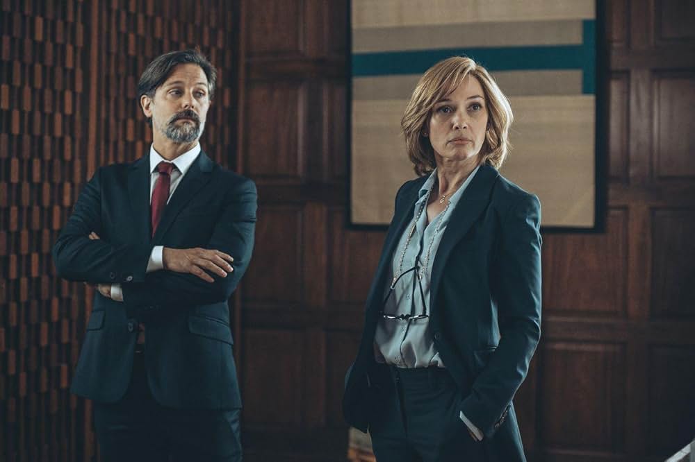 セーヌ川の水面の下にの画像