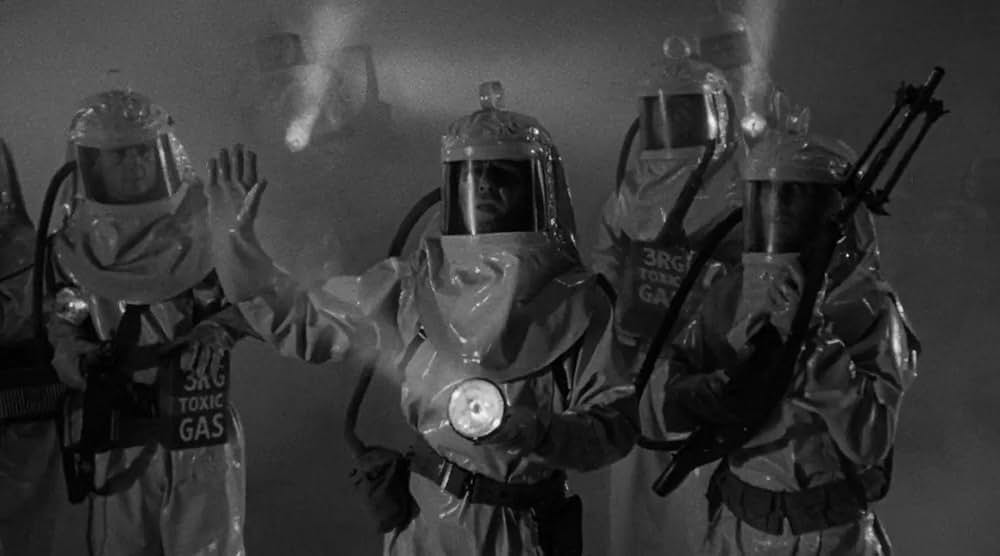 極地からの怪物 大カマキリの脅威の画像