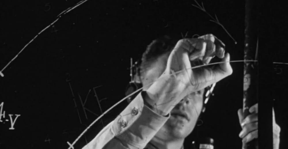 極地からの怪物 大カマキリの脅威の画像