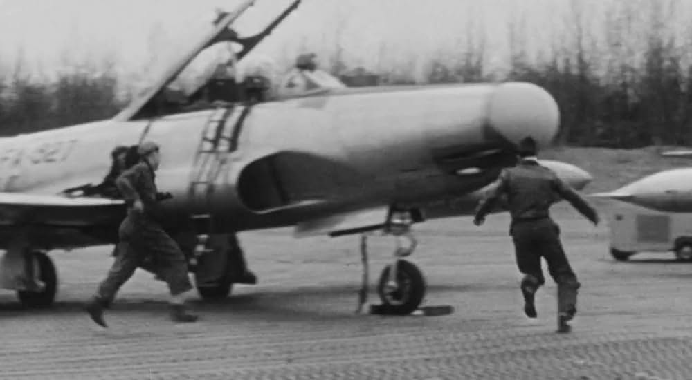 極地からの怪物 大カマキリの脅威の画像