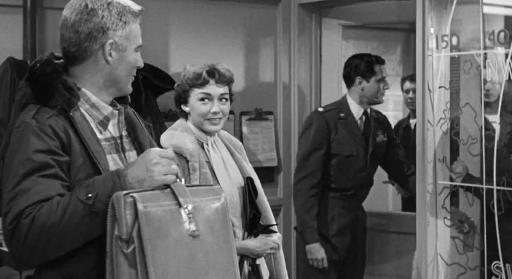 極地からの怪物 大カマキリの脅威の画像