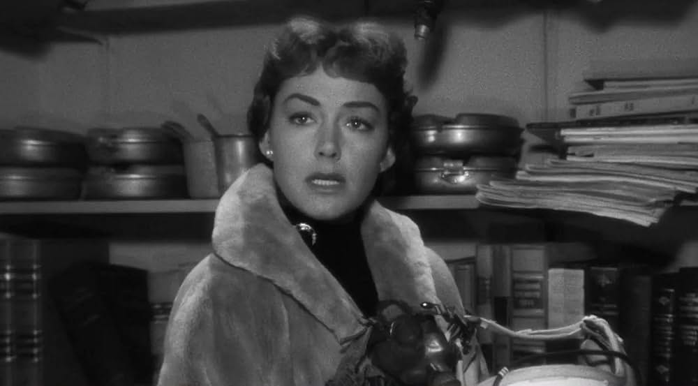 極地からの怪物 大カマキリの脅威の画像