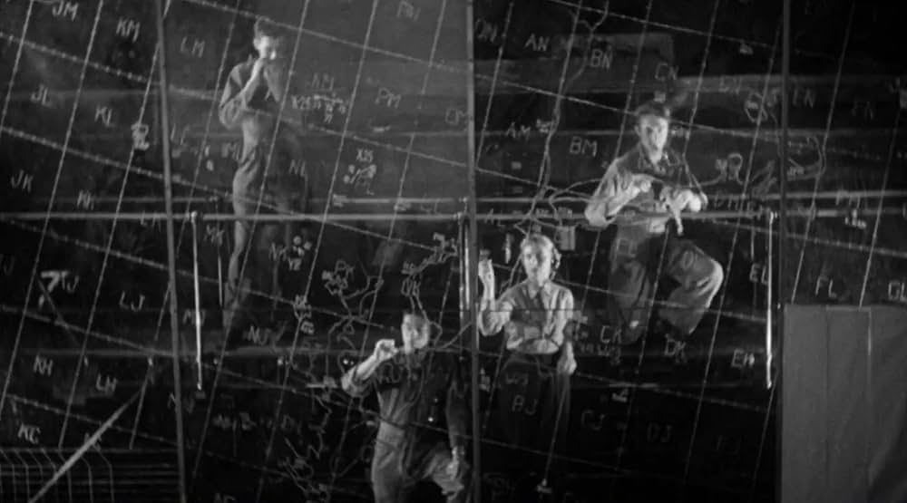 極地からの怪物 大カマキリの脅威の画像