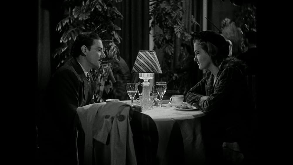 霧の中の逃走の画像