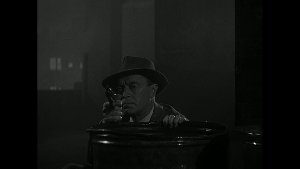 霧の中の逃走の画像