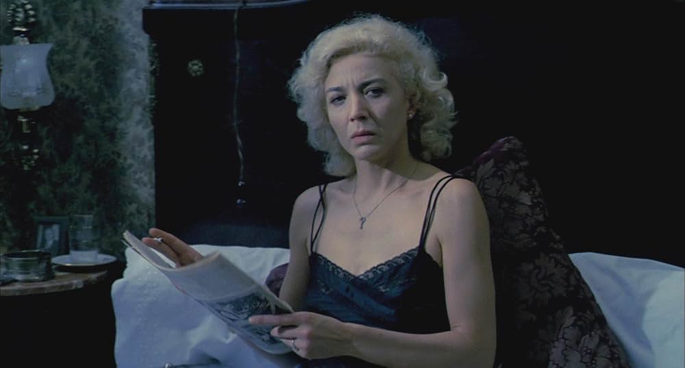 In A Glass Cageの画像