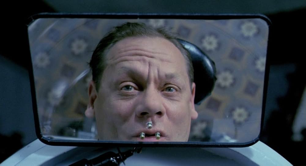 In A Glass Cageの画像