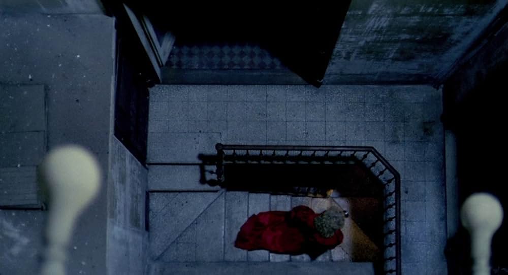 In A Glass Cageの画像