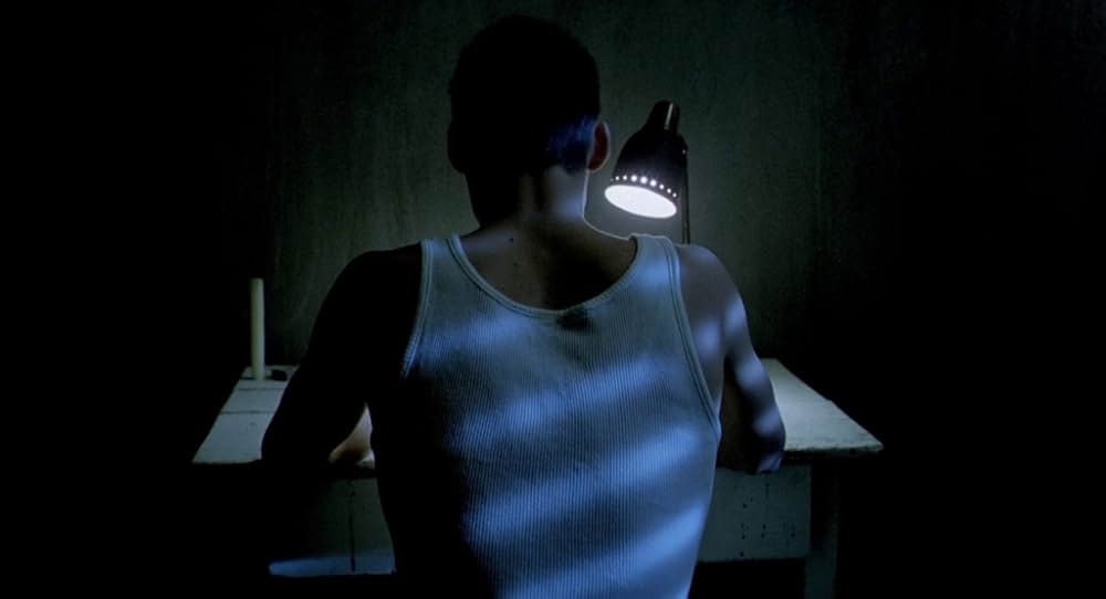 In A Glass Cageの画像