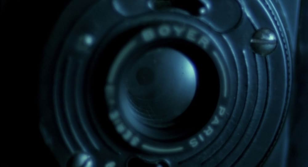 In A Glass Cageの画像