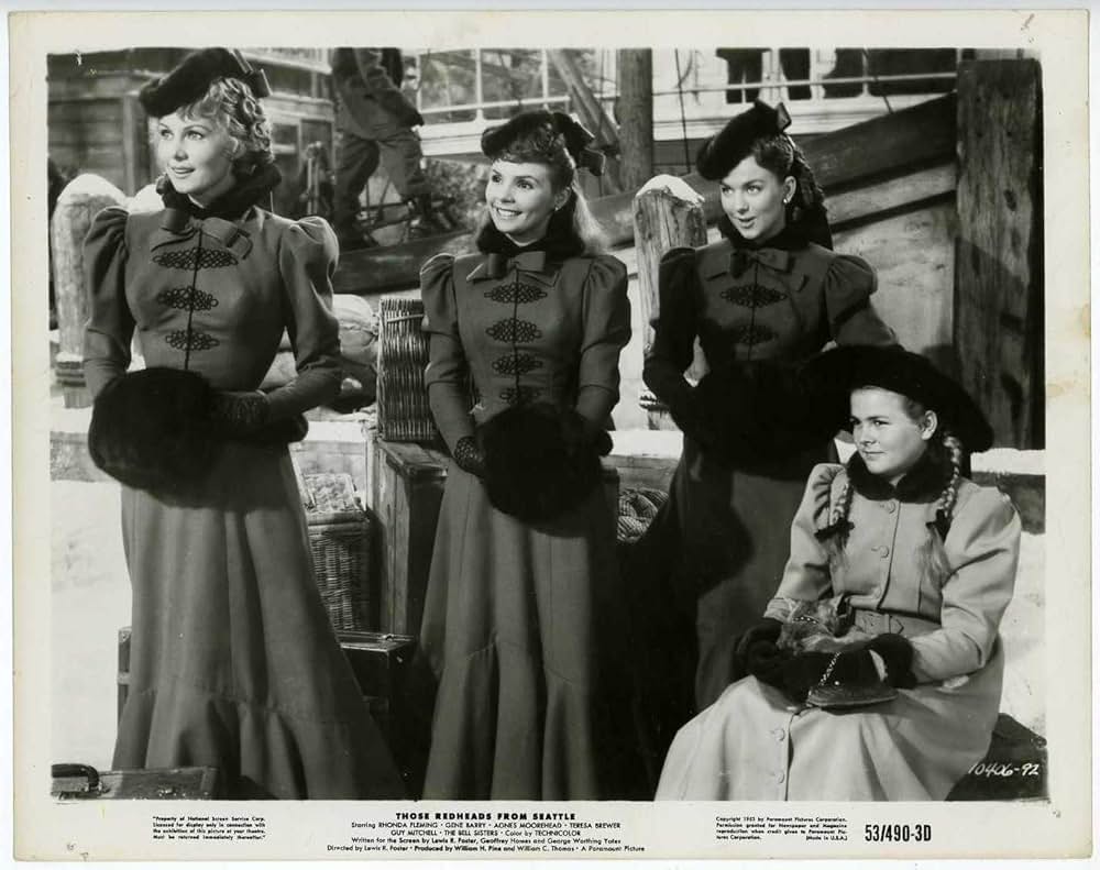 四人姉妹の画像