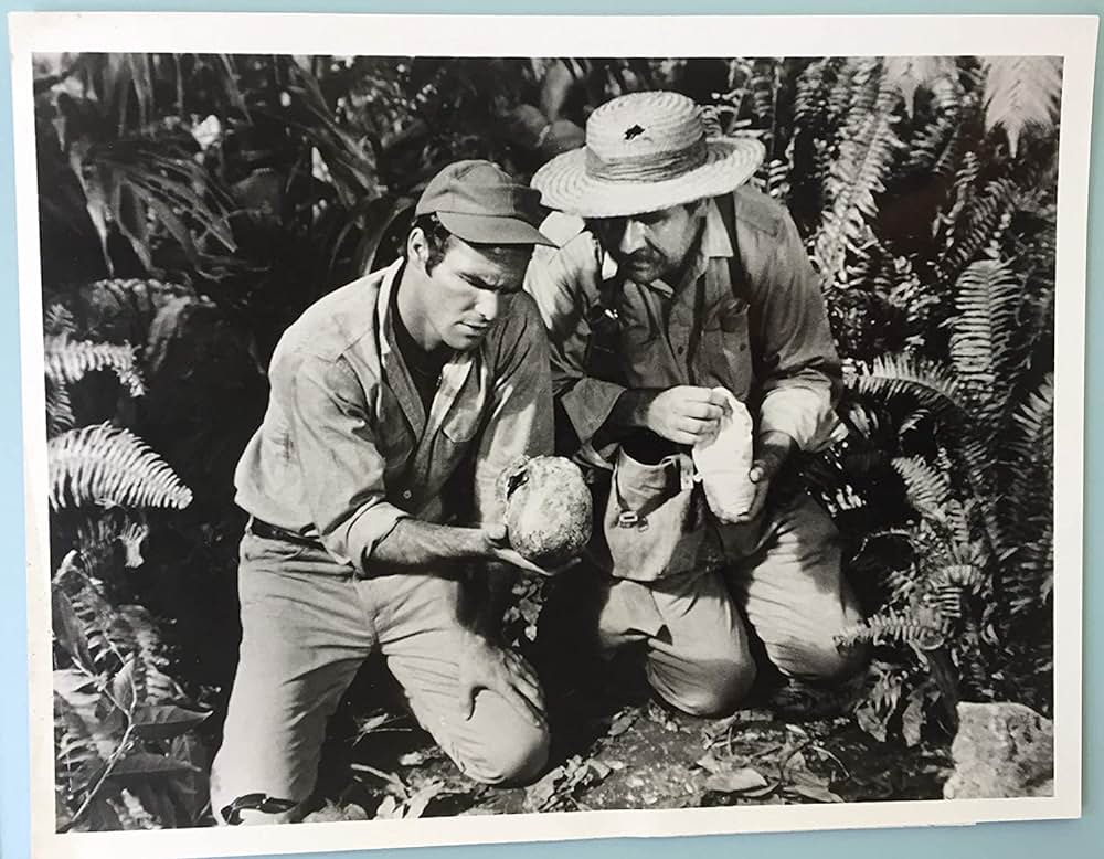 類人猿捜索隊の画像