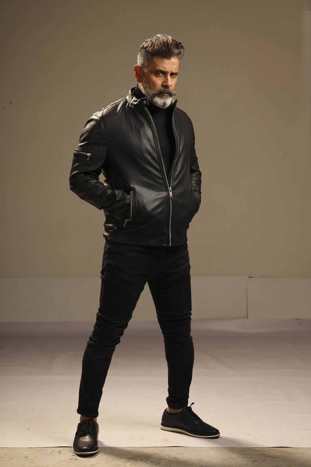 カダラムの征服者の画像